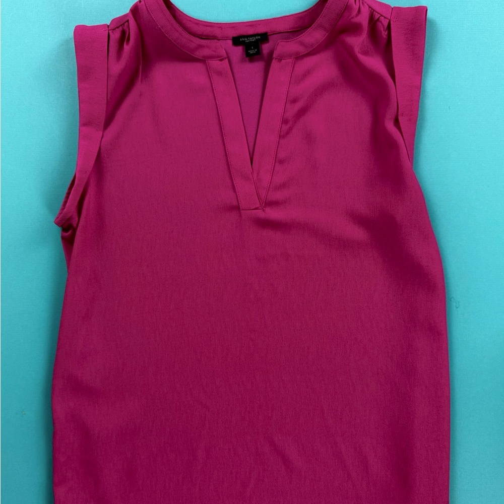 Ann Taylor Factory Fuchsia Sleeveless Blouse Size Small EUC